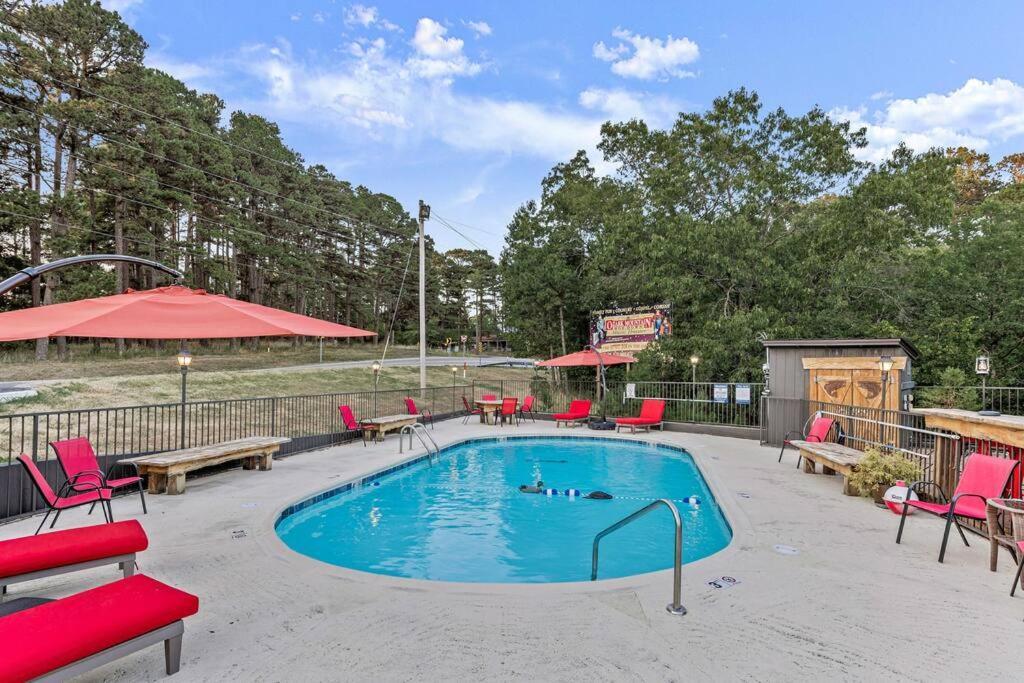 Stonegate Lodge King Bed Wifi 50 Roku Tv Salt Water Pool Room #104 Eureka Springs Kültér fotó